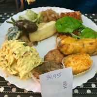 Pay by weight buffet lunch at Tempeh in Rio De Janeiro
