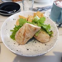 Vegan sandwich (green goddess) at Púca in Dingle