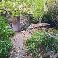 Secret garden at Púca in Dingle