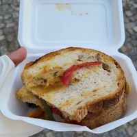 Vegan toast with avocado, bell pepper and olives (to go) at Loja do Vinho in Sintra