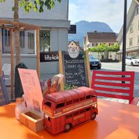 Outdoor seating at Spuds - die GRUMPRAREI in Hohenems