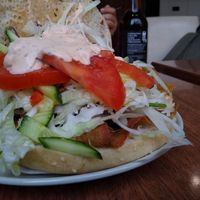 Seitan kebab with vegan sauce at Shahia in Leipzig