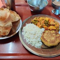 Main with indian bread (part of menu of the day) at O Oriente no Porto in Porto