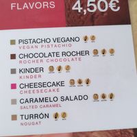 Pistacho vegano ice-cream at Miel y Nata in Mijas