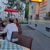 Outdoor seating at Ristorante Beccofino in Salzburg