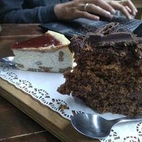 vegan "cheese" cake & vegan chocolate cake at Biovegan Cafeteria Navarro in Valencia