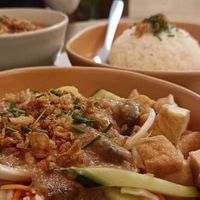 Gado gado vegan (sans oeuf) at Kopi Nona in Quimper