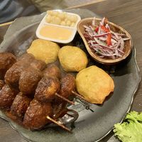 Vegane Hauptspeise Pilzspieße mit sehr leckerer Soße  at Pachamama in Bremen
