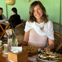 Enjoying some waffle and vegan cream cheese spinach mushroom toast at Lumuma in Pokhara