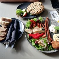 Tortillas Teller und Terijaki Sandwich at NOSCH.La Tortita in Leipzig