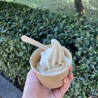 Oatly soft serve  at Esplanadin kioski in Helsinki