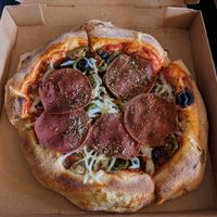 Deep pan vegan chorizo pizza at Express Pizza in Copenhagen