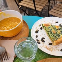 Vegan soep vega quiche at Magic Potions in Paris