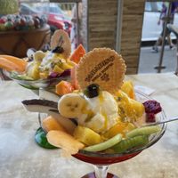 Coppa gelato alla frutta tropicale (gelato senza latte)  at Paradiso Della Frutta in Bussolengo