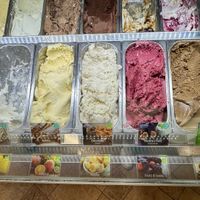 Ice cream flavors  at Paradiso Della Frutta in Bussolengo