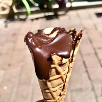 Liquid chocolate filling   at Venchi Cioccolato e Gelato - Via degli Orefici in Bologna