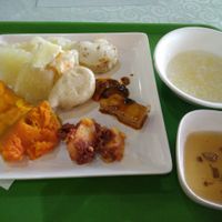 Some of the buffet items. at Yù Sù Gé in Chengdu