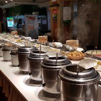 Buffet at Yù Sù Gé in Chengdu