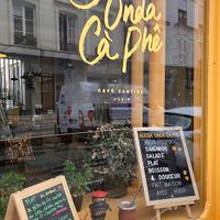  at Buena Onda Cà Phê in Paris