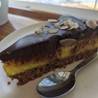 Vegan cake at Sopa - Boronat in Barcelona