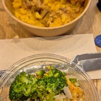 Pasta and salad at SOA Champs-de-Mars in Paris