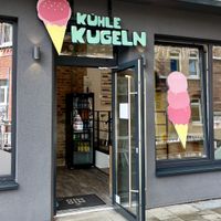 Eingangsbereich von Kühle Kugeln  at Kühle Kugeln in Braunschweig