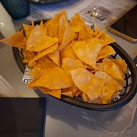 Nachos que acompañan al molcajete at Las Patronas Aguadulce in Aguadulce