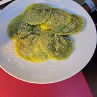 Spinach pesto ravioli at 26KG in Barcelona