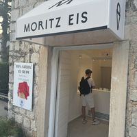 The ice cream parlor is located right next to the hotel conte   at Moritz Eis in Perast