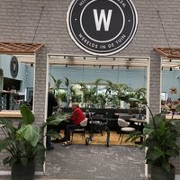 Storefrontt  at Werelds in de Tuin Tiel in Kapel Avezaath