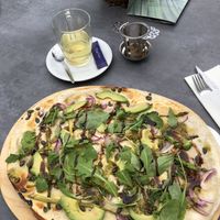 Vegan flammkuchen (€11,99)  at Werelds in de Tuin Tiel in Kapel Avezaath