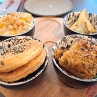 Selection of vegan dishes (Nos mezzes a partager) at Le Coin Libanais in Cherbourg-en-cotentin