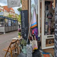 Entrance at Koffie & Zo in Delft