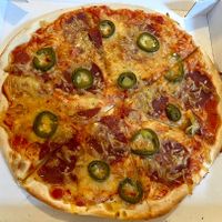 Pizza Vegan Bomba  at Vegantep in Braunschweig