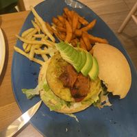 Burger  at L'Estret in Palafrugell