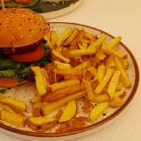 Vegan burger at Palm Tree  in Cascais