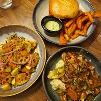 Boeuf Bourguignon, Portobello burger, Mapo Tofu at Slow in Paris