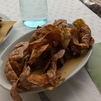 Bucce di patate fritte at Osteria Pelliccione in Genzano Di Roma