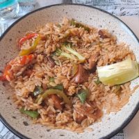 Wok de verduras, arroz y setas at Maus Food & Drinks in Oviedo