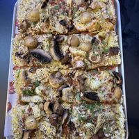 Große Pizza „New forest"  at Detroit Pizza in North London