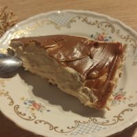 Biscoff cheesecake at Queen Beans in Uppsala