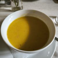 Sopa de lentejas rojas at Szelence Cafe in Budapest