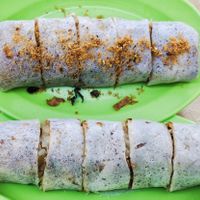 Vegan popiah seaweed and original flavour at Lima's Popiah in Kuching