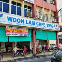 Located inside here at Lima's Popiah in Kuching