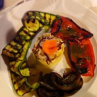 Zucchini, Paprika und Kichererbsen Püree at Agriturismo II Frutto Permesso in Bibiana