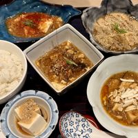 Deluxe set meal 😋   at tsuminaki Mapo Tofu - 罪無き麻婆豆腐 in Tokyo