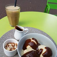 banana icecream with chocolate at Rawsome in Arnhem