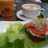 Raw vegan burger at Rag Bar in Frankfurt
