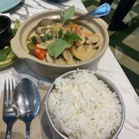 Vegan Green Curry with Tofu and Vegetables  at Jatujak - Mall of Asia in Pasay