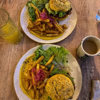  at Monkey Mood in Capbreton